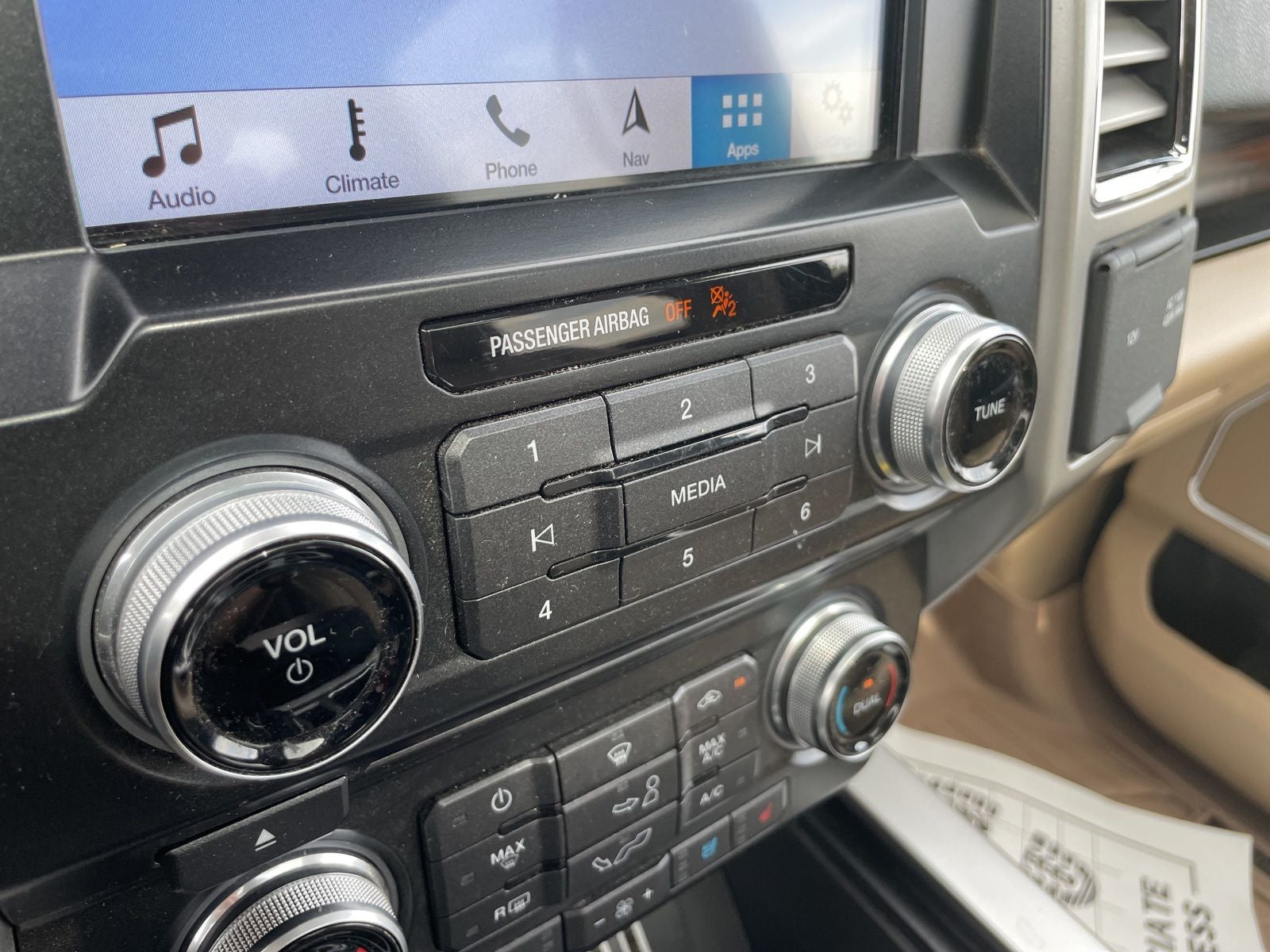 2016 Ford F-150 Lariat