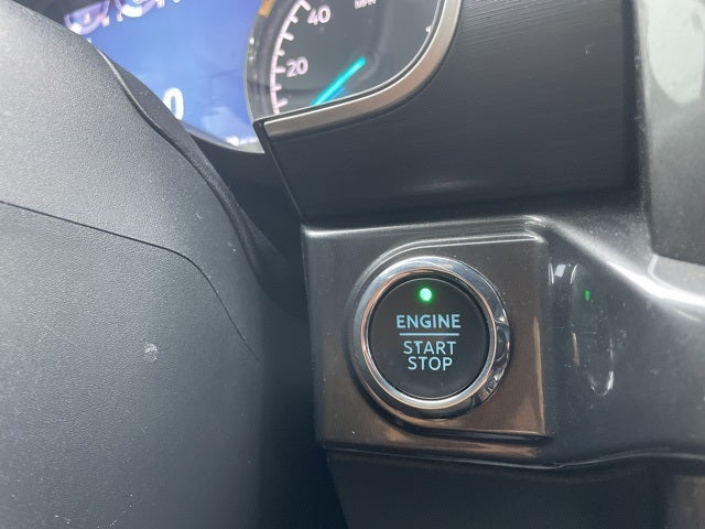 2023 Ford F-150 XLT With Dual Sunroof