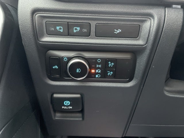 2023 Ford F-150 XLT With Dual Sunroof