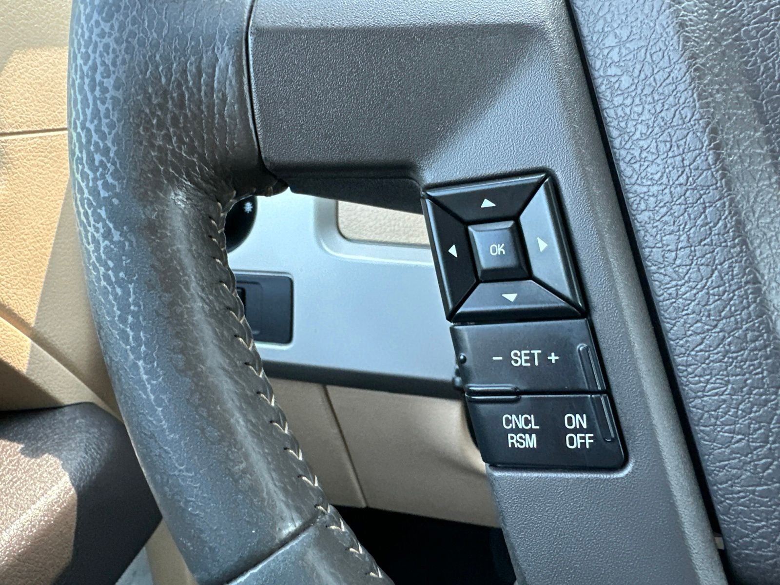 2012 Ford F-150 Lariat