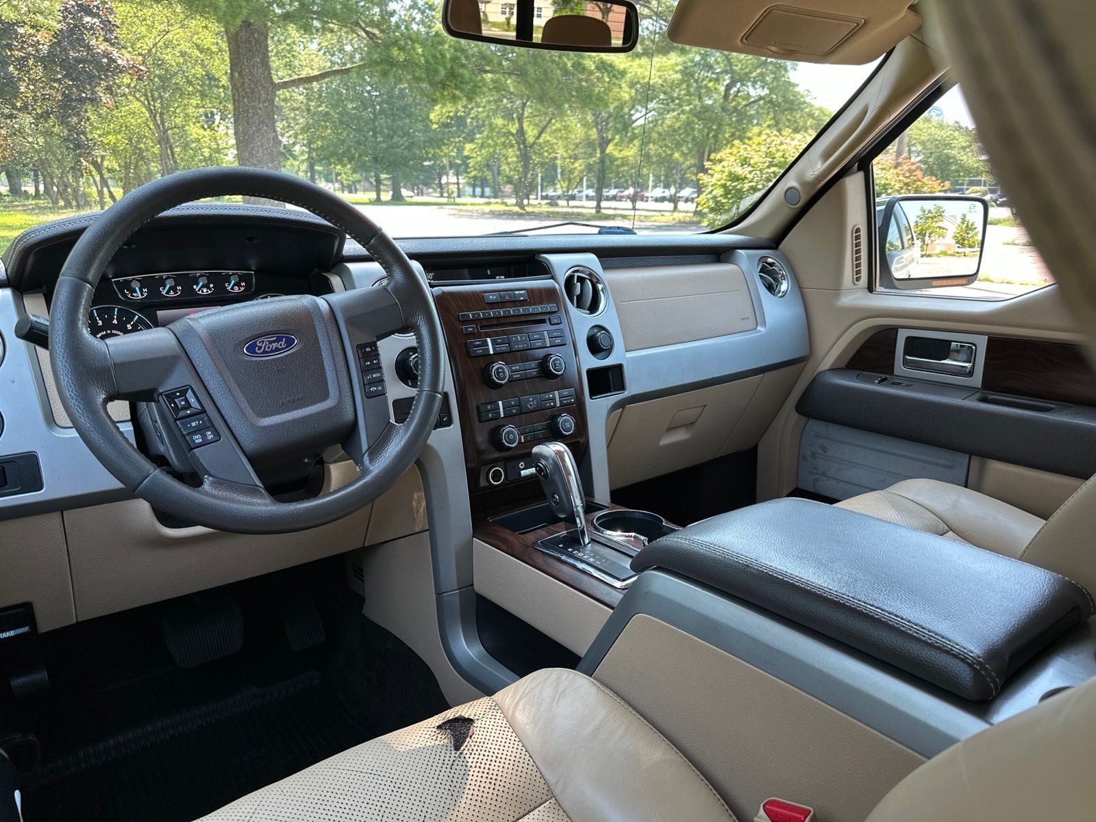 2012 Ford F-150 Lariat