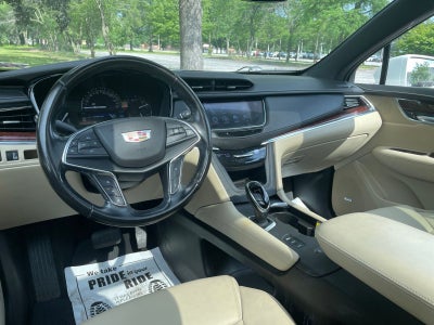2019 Cadillac XT5 Premium Luxury