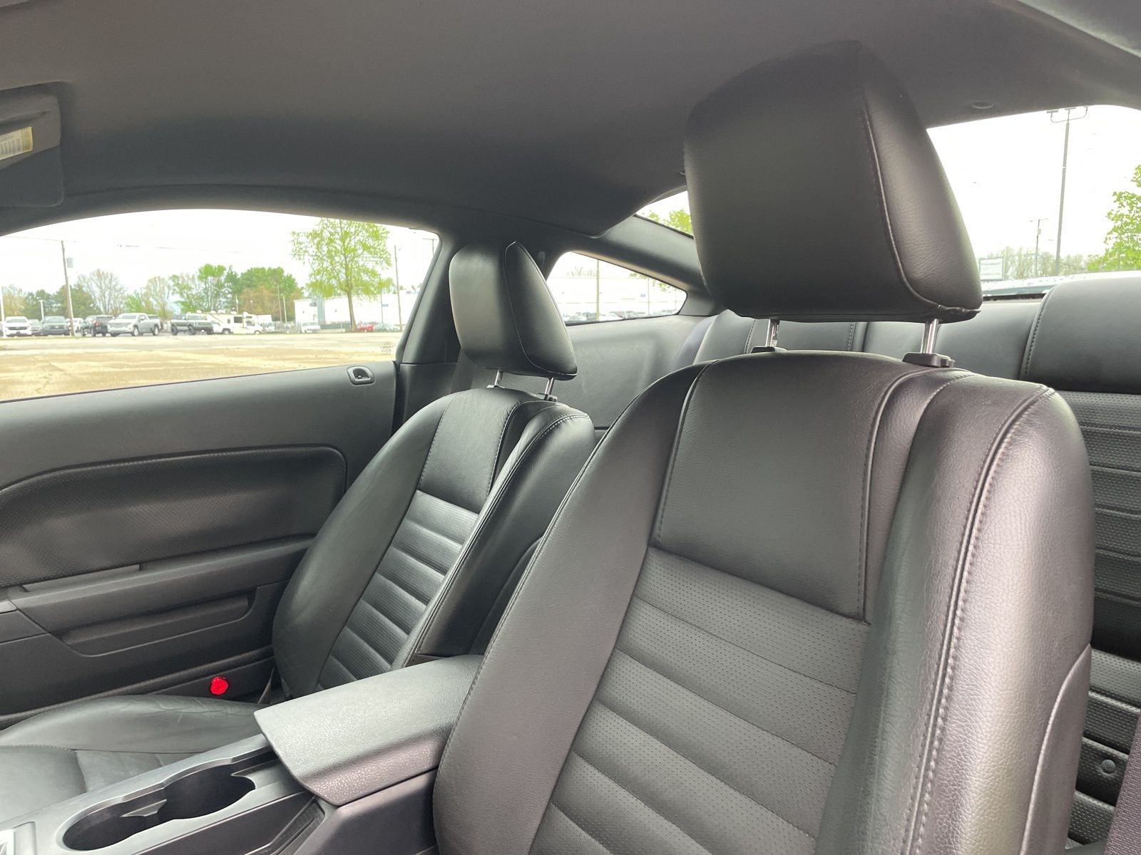 2006 Ford Mustang Base