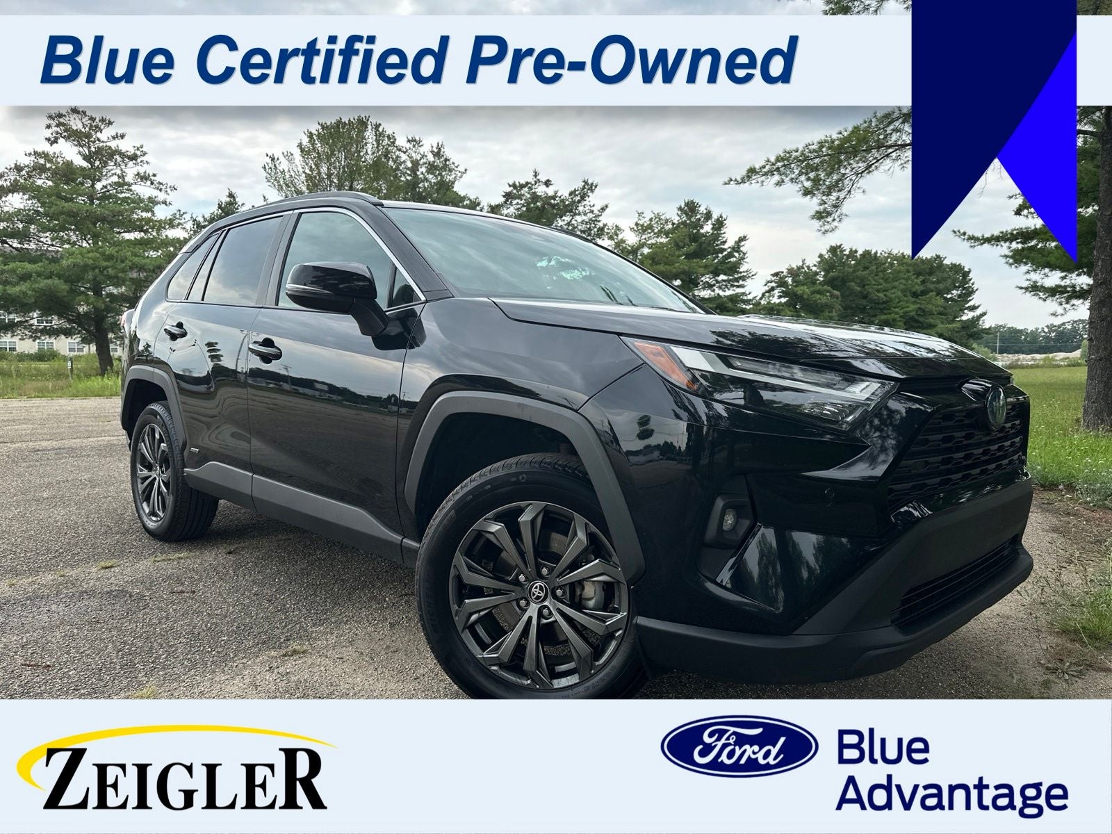 2024 Toyota RAV4 Hybrid XLE Premium