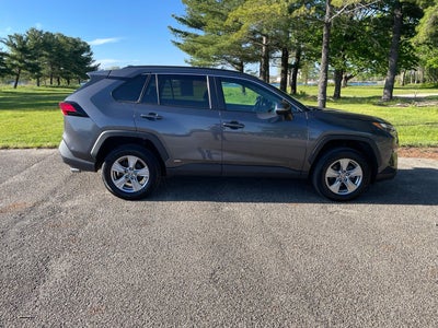 2024 Toyota RAV4 Hybrid LE