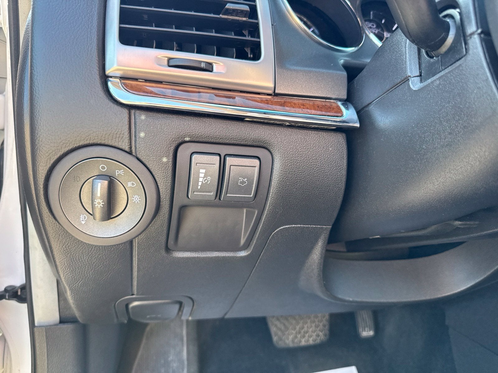 2012 Lincoln MKZ Base