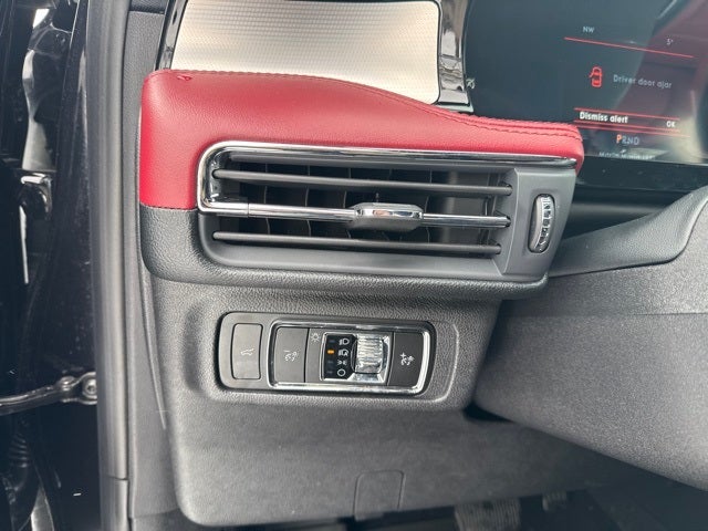 2025 Lincoln Corsair Reserve