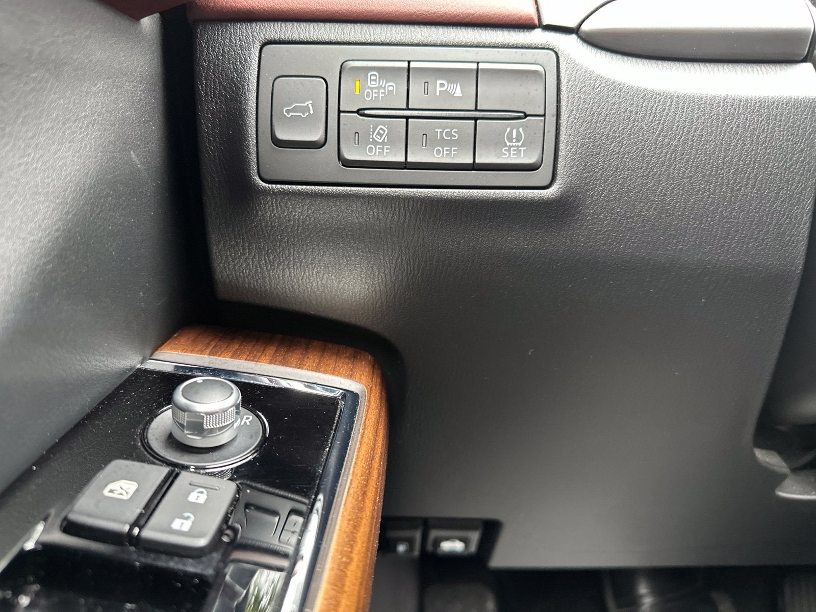 2017 Mazda Mazda CX-9 Signature