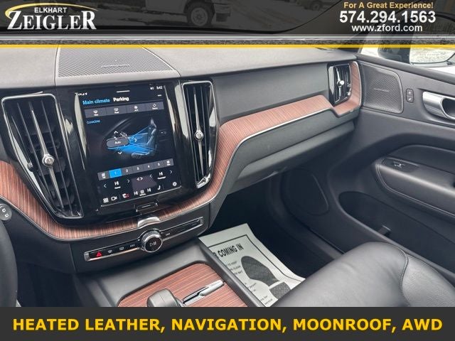 2024 Volvo XC60 B5 Plus Dark Theme